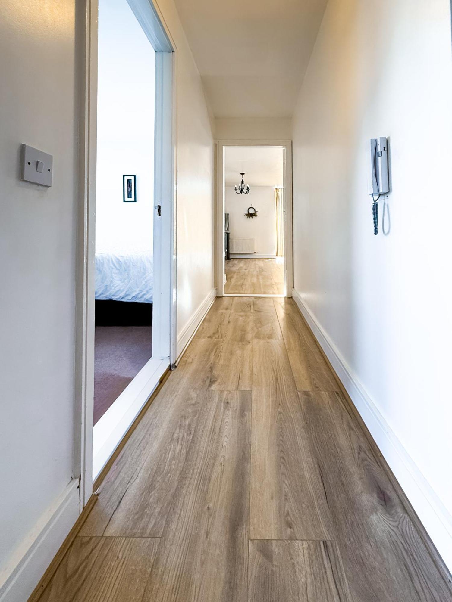 Skyview Retreat Spacious Comfort Lucan Exteriör bild